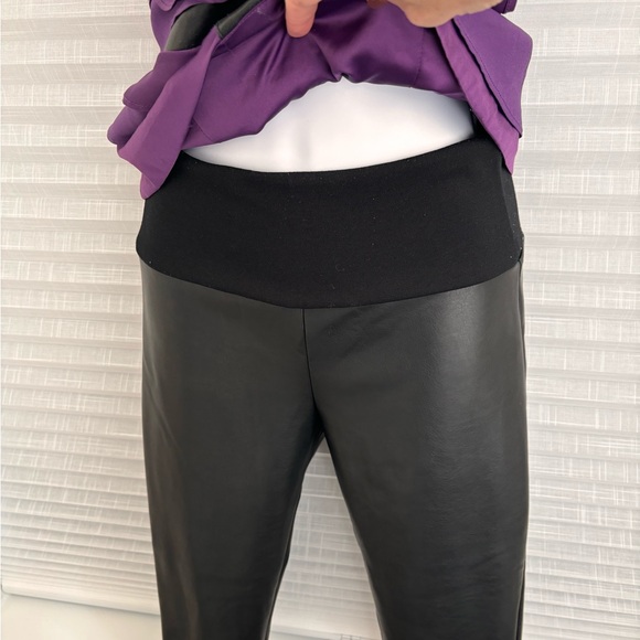 Assets by Spanx - Picture 2 of 4